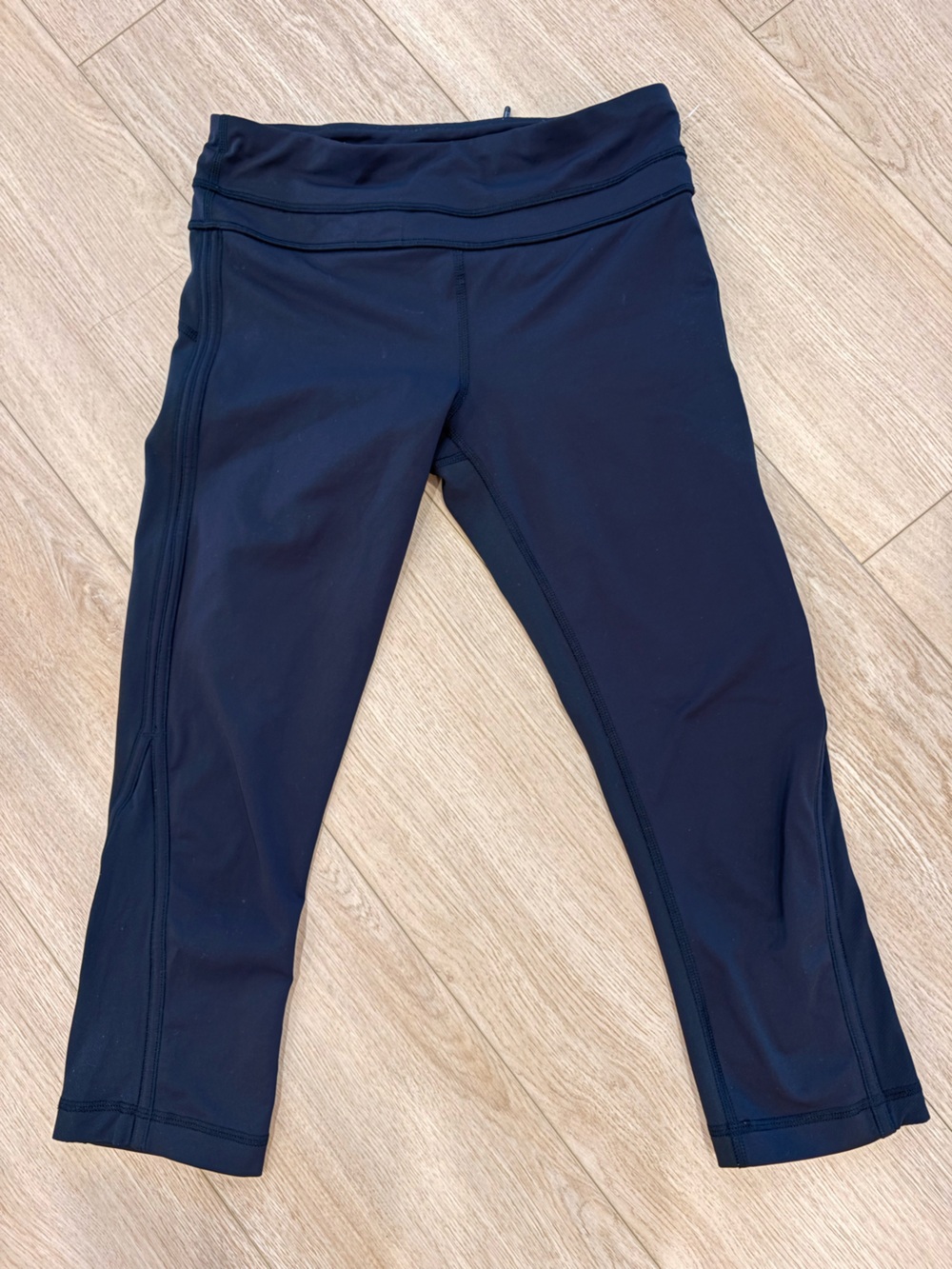 lululemon athletica Navy Cropped Performance Leggings